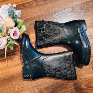 Michael Kors midi rain boot